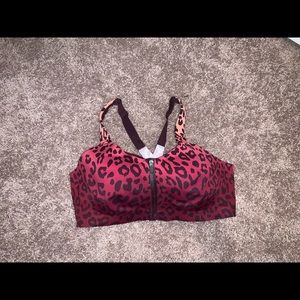 38DD Victoria Secret sports bra